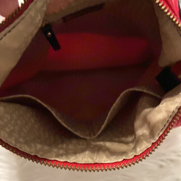 Kate Spade Purse preowned in excellent condition size 11” long 11“ wide - Picture 5 of 17